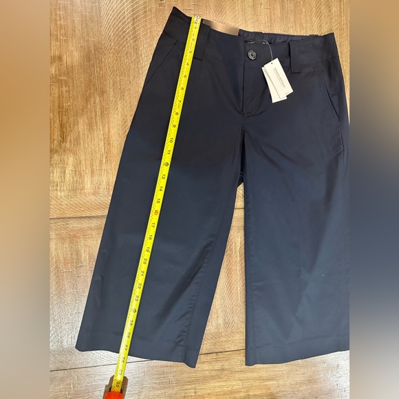 NEW Banana Republic Navy Womens Martin Fit Cropped Pants Capri Wide Leg NWT 2 - Picture 8 of 16